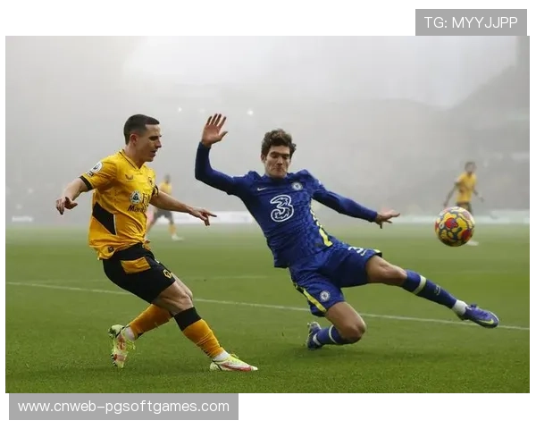 埃斯特旺携手吉腾斯首发助阵狼队迎战切尔西联赛杯焦点对决